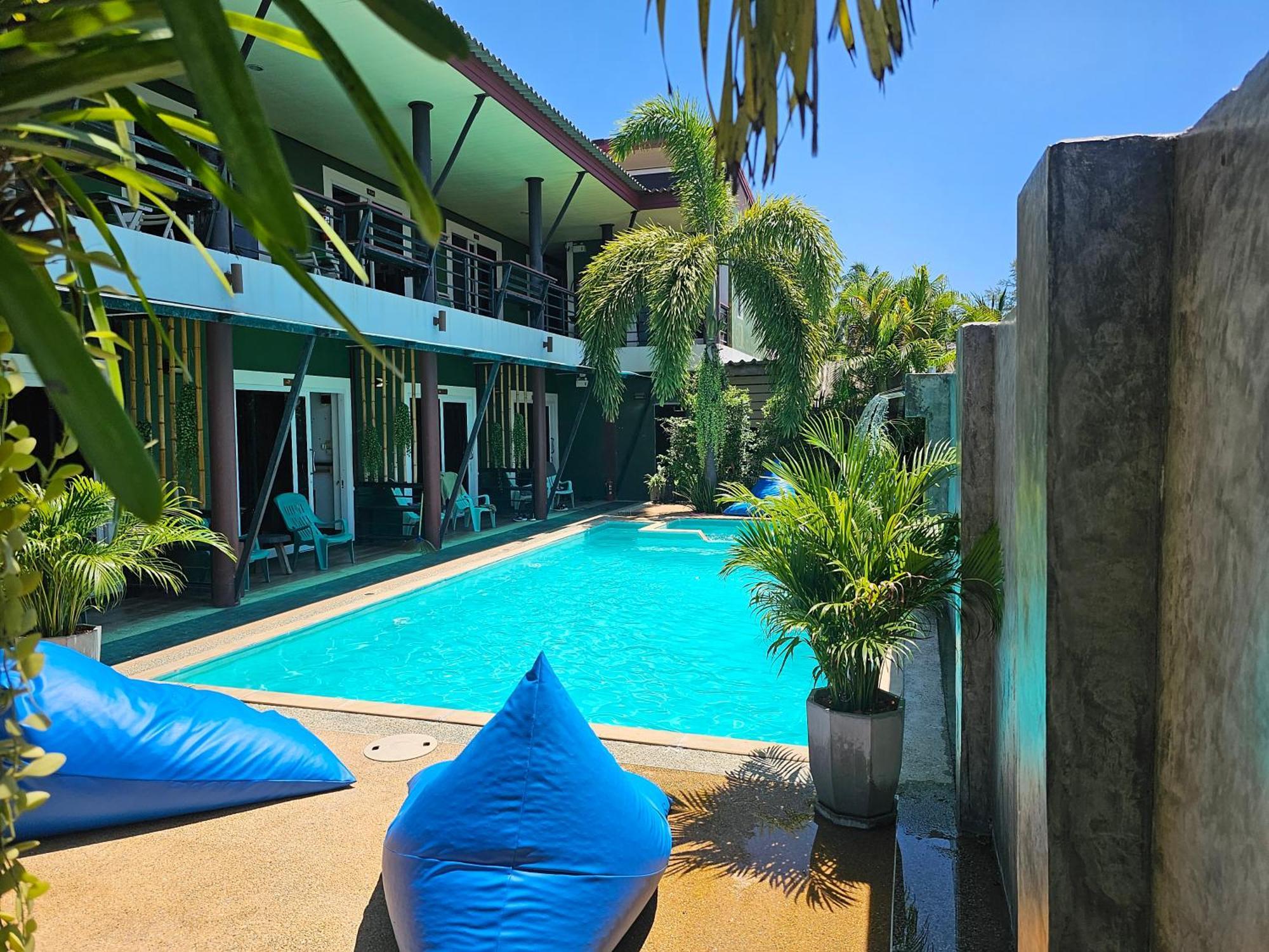 Cha-Cha Hotel Koh Lanta Exterior photo