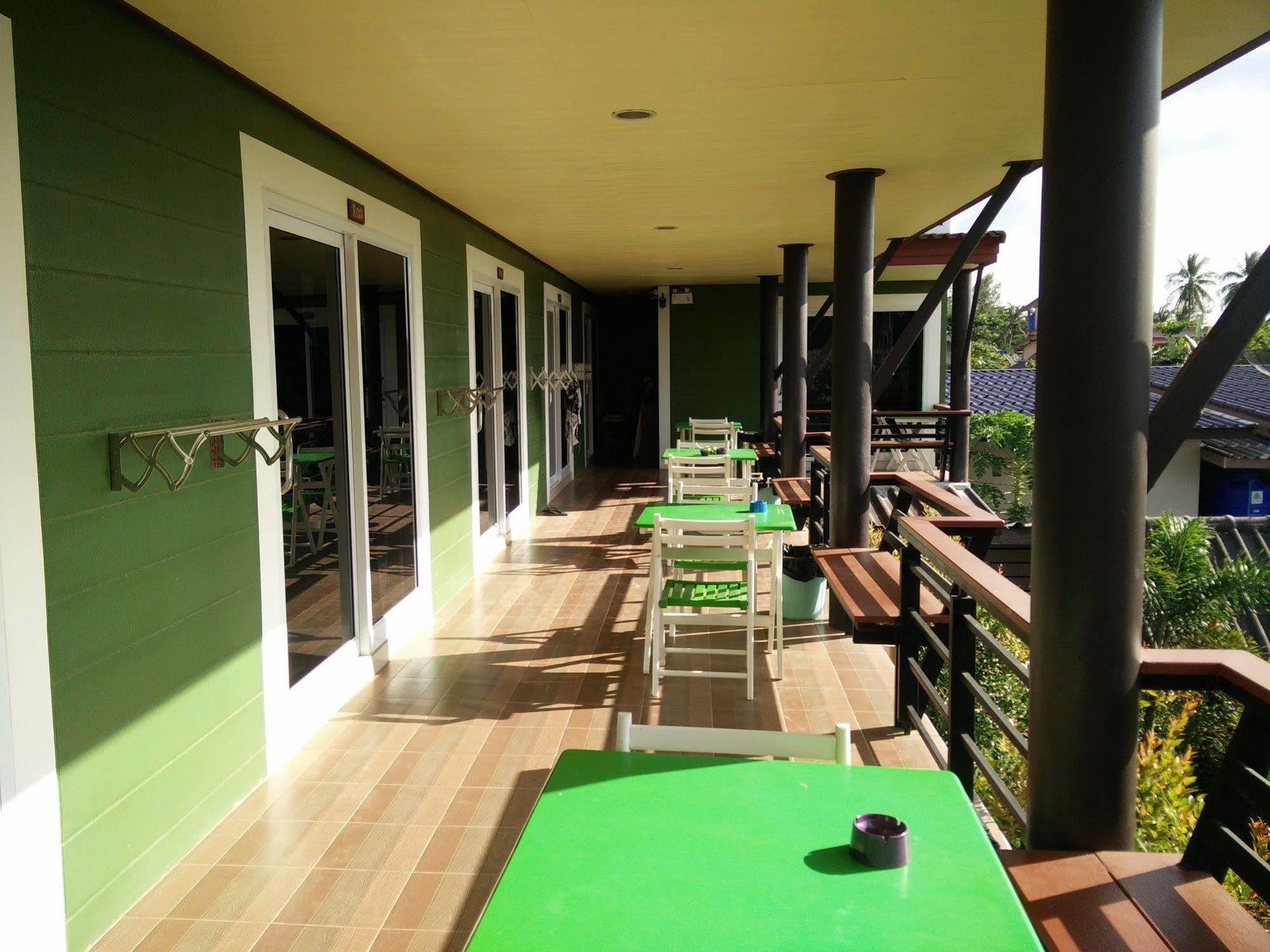 Cha-Cha Hotel Koh Lanta Exterior photo